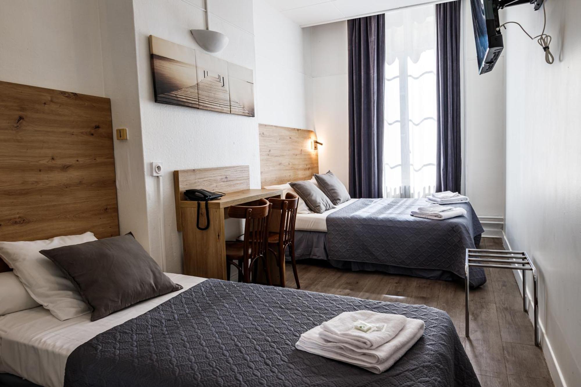 Hotel Du Dauphine Лион Екстериор снимка