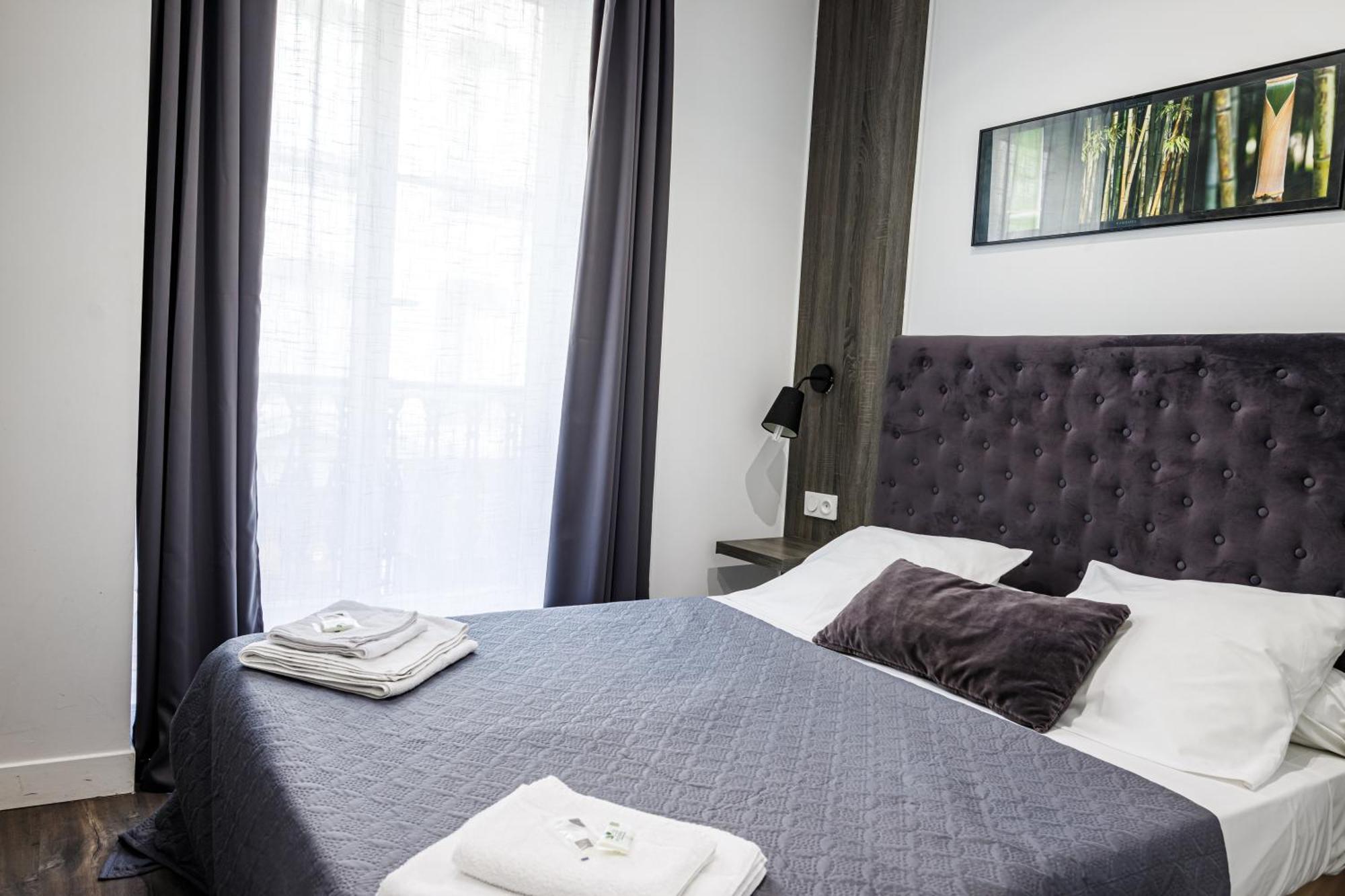Hotel Du Dauphine Лион Екстериор снимка